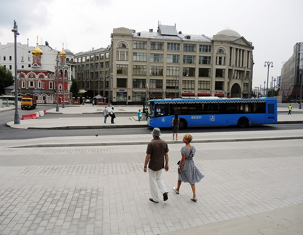 Славянская площадь станет первым транспортным хабом в центре Москвы