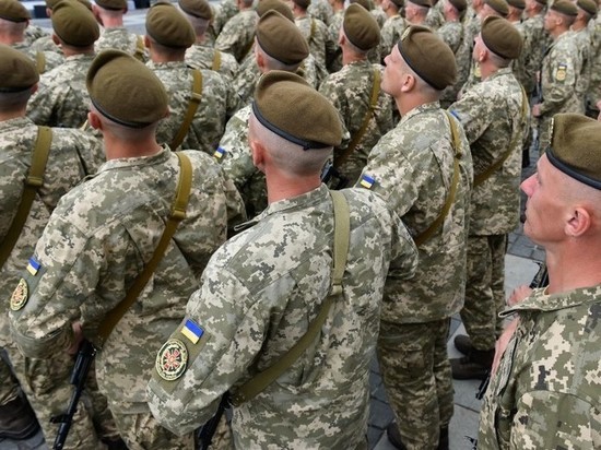 Украинские военные и ополченцы начали заключать перемирия втихаря от начальства Украинские военные и ополченцы начали заключать перемирия втихаря от начальства