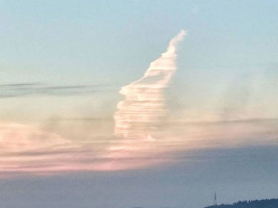 Синоптики рассказали, как в Кузбассе появляются облака необычной формы 