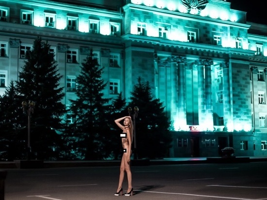 За фото в стиле Ню возле правительства оренбурженка заплатит штраф