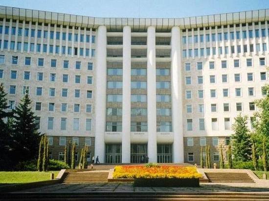 Кто стоит за «антикоррупционной» кампанией в Молдавии?