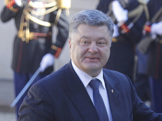 Польский политик устроил украинскому президенту порку из-за героизации УПА