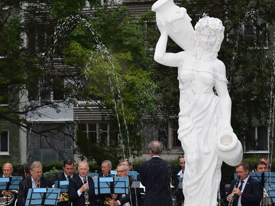 В Барнауле спустя 10 лет торжественно открыли фонтан «Афродита»