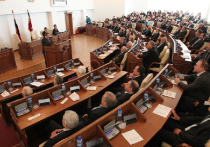Завершена регистрация кандидатов на довыборы депутата АКЗС седьмого созыва