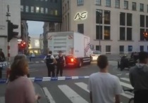 Мужчина, вооруженный ножом или мачете совершил нападение на военных в центре Брюсселе