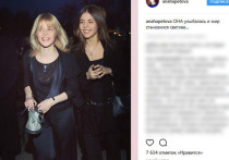 Старшая дочь Веры Глаголевой Анна Нахапетова опубликовала кричащий пост в соцсети инстаграм, где поведала о своем отношении к публикациям в СМИ, в которых якобы подруги ее матери высказывают различные версии ее болезни и ухода