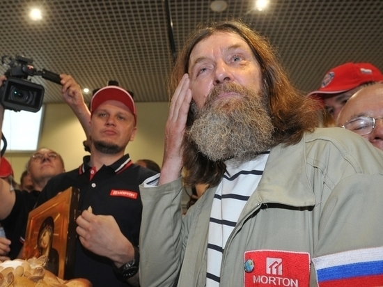 Путешественник Федор Конюхов заложил основание часовни в Оренбуржье