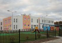Уже который год построенное «под ключ» здание детского сада на Древлянке-8 на 160 мест, напичканное оборудованием и игрушками, стоит без дела
