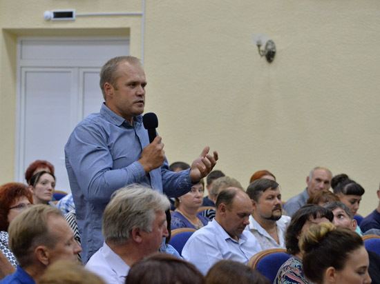 Три дня жители районов Саратовской губернии делились с председателем Государственной думы РФ Вячеславом Володиным наболевшим