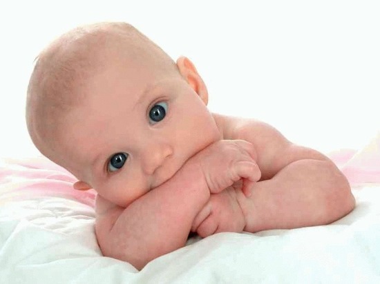 В России ежегодно рождается более 5 тысяч малышей «из пробирки»