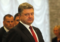 Президент Украины Петр Порошенко в ежегодном послании парламенту страны заявил о риске потери государственности