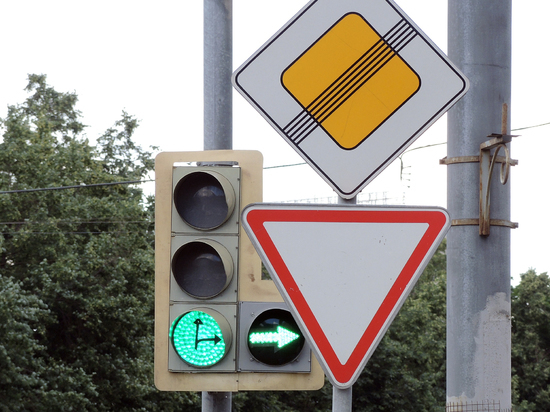 Нововведения могут коснуться проездов перекрестков, на которых установлены светофоры