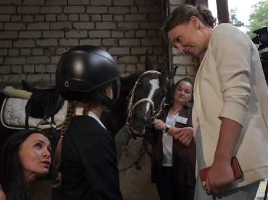 Уполномоченный по правам ребенка выступила в защиту нижегородской конной школы