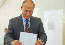 В восемь утра по всей Москве  открылось более трех тысяч избирательных участков