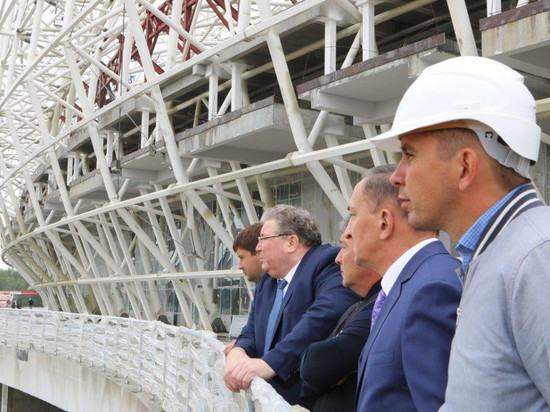 Сооружение кровли нового стадиона в Саранске займет не менее трех месяцев