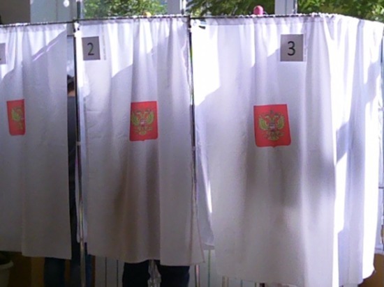 В 37 территориях люди отдали голоса за нардепов разного уровня