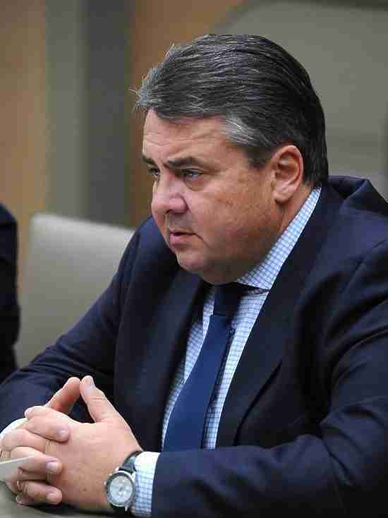МИД Германии связал снятие антироссийских санкций с перемирием в Донбассе МИД Германии связал снятие антироссийских санкций с перемирием в Донбассе