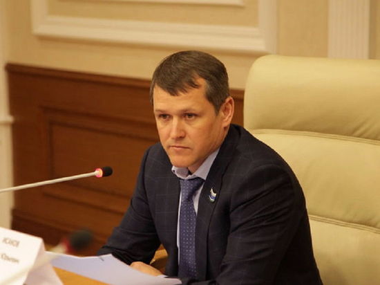 Признать единоросса Олега Исакова несостоятельным требует ВТБ
