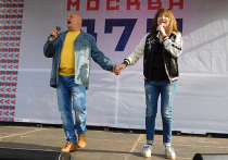 Украшением праздничной программы «МК» в День города стало выступление известной певицы Екатерины Семеновой