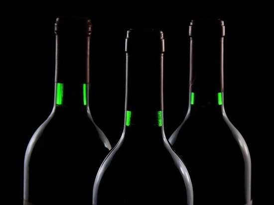 Лоббисты винной отрасли обвинили «Аэрофлот» в «непатриотичных» закупках алкоголя для бизнес-класса