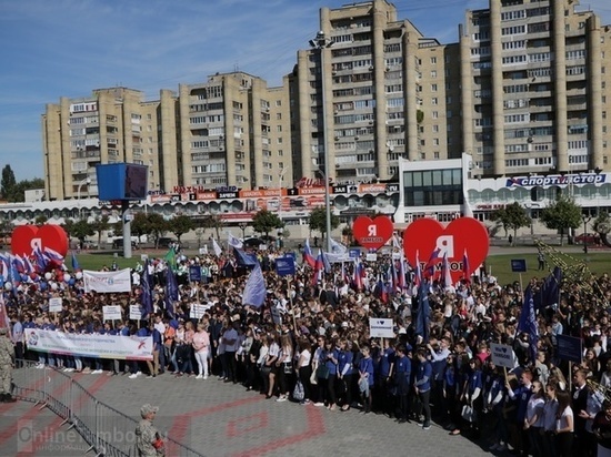 В Тамбове на Парад российского студенчества вышли более 3,5 тысяч первокурсников