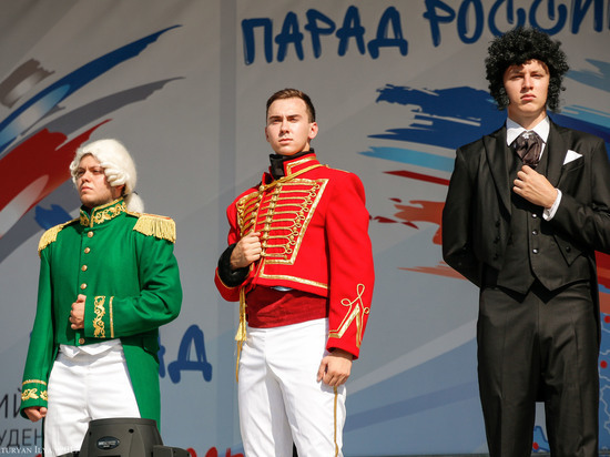 Парад российского студенчества объединил 7000 первокурсников города