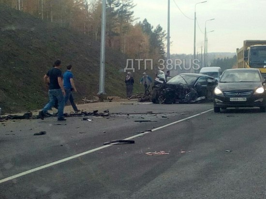 В Иркутском районе четыре человека пострадало при столкновении пяти автомобилей