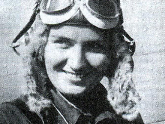 24 сентября 1942 г., ровно 75 лет тому назад, пилот 586-го истребительного авиаполка Валерия Хомякова сбила в небе над Саратовом «юнкерс-88»