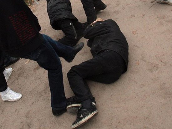 Студент неславянской внешности одного из оренбургских вузов был избит вечером 26 июля на улице Терешковой