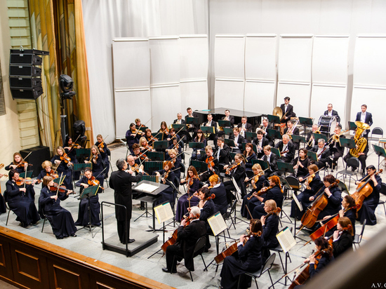 Губернаторский симфонический оркестр Кузбасса поехал на гастроли в Китай 