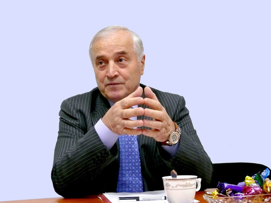 «МК-Кавказ» поздравляет человека долга, порядочности и чести