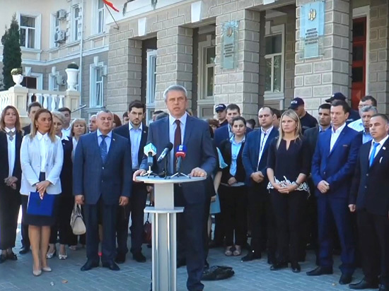 Лидер «Нашей Партии» готовится обнародовать свидетельства криминальных связей между Координатором и Петром Порошенко

