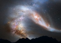 Американский астрофизик Абрахам Лоэб из Гарвард-Смитсоновского астрофизического центра высказал предположение, что на ночном небе ежесекундно возникают таинственные радиоимпульсы, которые порой называют «сигналами инопланетян»