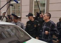 В Замоскворецком суде сегодня началось девятое заседание по делу бывшего министра Минэкономразвития Алексея Улюкаева, обвиняемого в вымогательстве взятки в 2 млн долларов у главы «Роснефти» Игоря Сечина