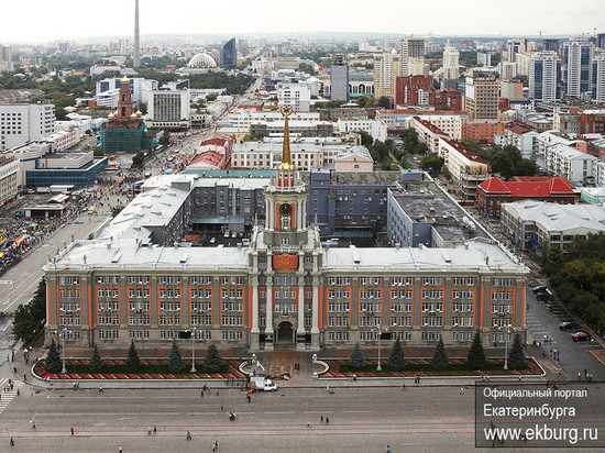 В столице Урала 30 школ и 100 садиков остаются без отопления