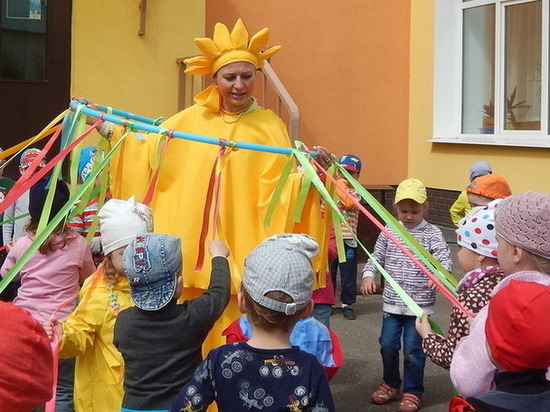 В профессиональный праздник сотрудница детского сада раскрывает секреты профессии
