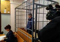 Советский суд не стал заключать под стражу главу департамента ЖКХ Зеленодольска Олега Анисимова. 
