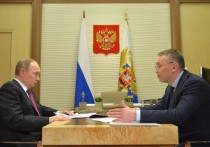 Президент России Владимир Путин принял отставку губернатора Ненецкого автономного округа Игоря Кошина, в которую глава региона отправился по собственному желанию