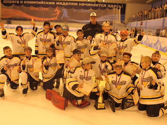 Юные ставропольские хоккеисты завоевали медали домашнего турнира