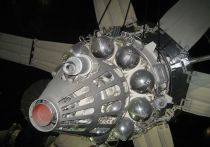 Примерно через две недели на Землю может упасть полуторатонный советский спутник связи «Молния-1-44», запущенный СССР еще в 1979 году