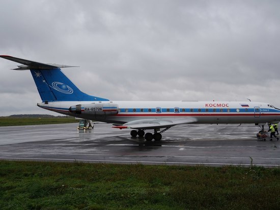 Легенда российской авиации: ТУ-134 приземлился в аэропорту Калуги 