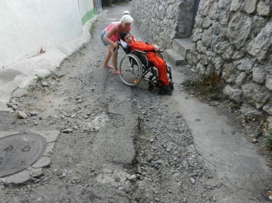 Инфраструктура городов Крыма приспособлена для инвалидов всего на 30%
