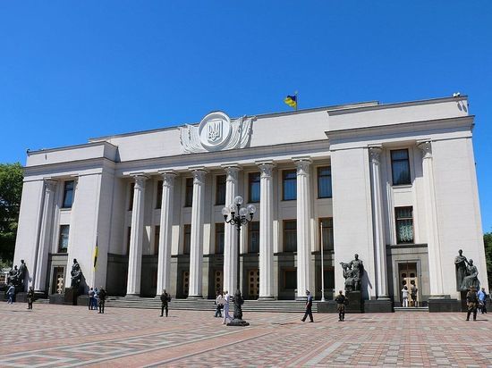 Украинские власти обозвали президента Чехии падлюкой Украинские власти обозвали президента Чехии падлюкой