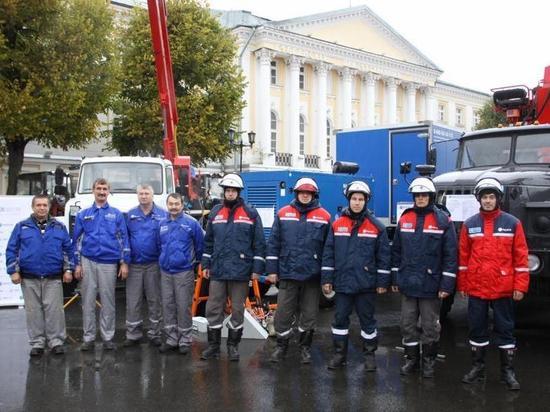 Ярославские энергетики продемонстрировали спецтехнику для обслуживания электросетевого комплекса