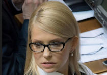 Бывший премьер-министр Украины Юлия Тимошенко рассказала, почему президенту Украины Петру Порошенко бесполезно отрубать руку за воровство по его же собственному распоряжению, а также о том, с какой целью она пойдет на следующие президентские выборы