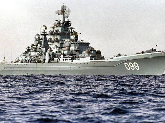  Российский военный флот был создан несколько сотен лет назад -  в 1696 году