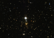 На официальной странице космического телескопа Hubble в социальной сети Twitter, а также на сайте автоматической обсерватории был представлен завораживающий кадр, на котором можно увидеть нечто вроде заката в созвездии Ориона