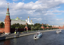 Пресс-секретарь президента России Дмитрий Песков сообщил, что в Кремле с уважением относятся к точкам зрения, как ведущей "Эха Москвы" Татьяны Фельгенгауэр, так и ее оппонентов