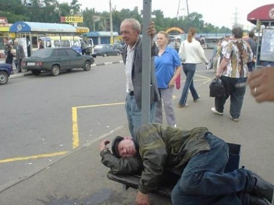 В Томске вскрыта группировка, которая нападала на наркоманов и бомжей и снимала это на видео