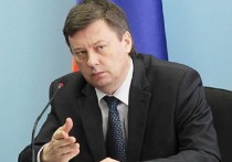 В четверг, 26 октября, было объявлено, что глава Самары Олег Фурсов с 1 ноября покинет свой пост и вернется на работу в региональное Министерство труда, которое возглавлял ранее